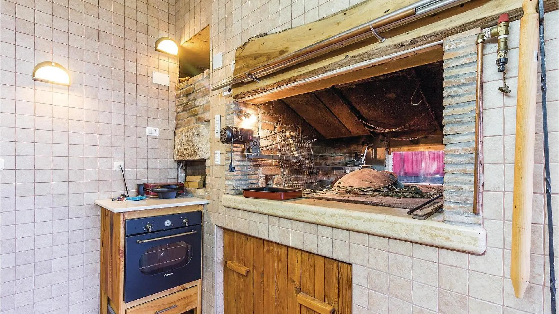 Lovely Home In Liznjan With Kitchen Croatia